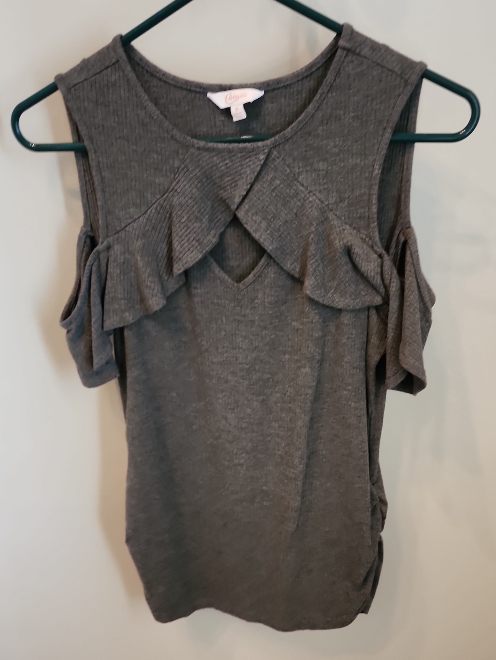 Candie's Charcoal Gray Cold-Shoulder Ruffle Tank Top